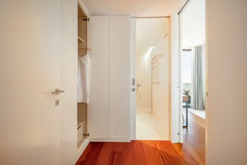 4 Bedrooms Apartment in Parque das Nações