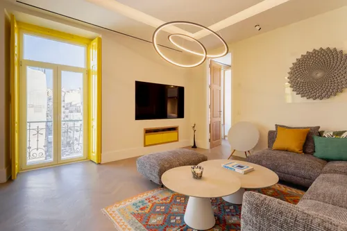 2 Bedrooms Apartment in Arroios