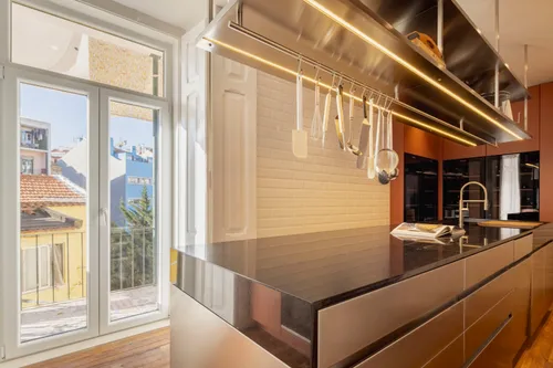 2 Bedrooms Apartment in Arroios