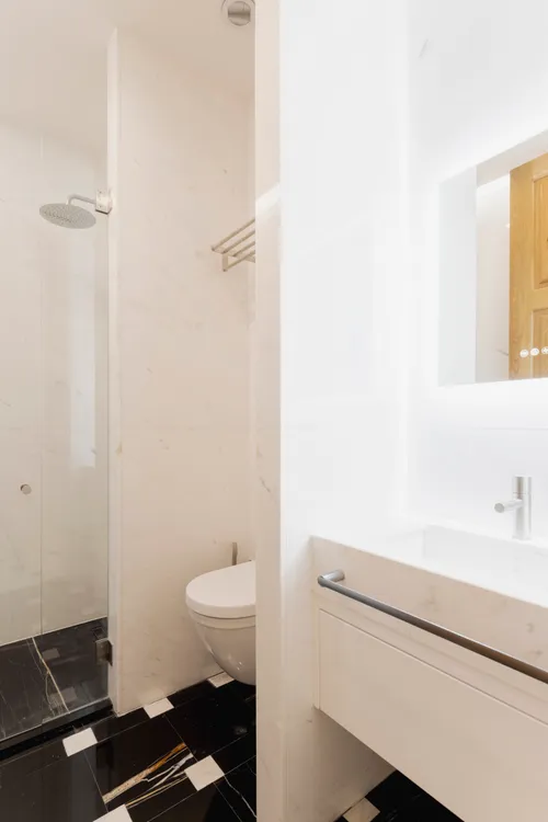 2 Bedrooms Apartment in Arroios