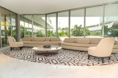 4 Bedrooms Apartment in Campolide