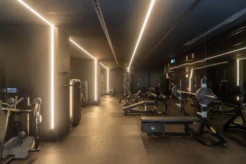 4 Bedrooms Apartment in Campolide