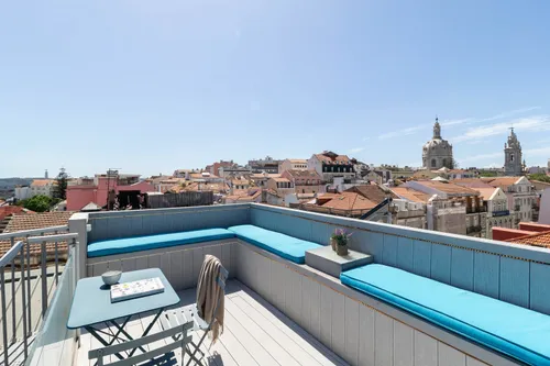 4-Bedroom Duplex Penthouse with Expansive Living Areas, Panoramic Terrace, River & Basilica Views, and Secure Parking