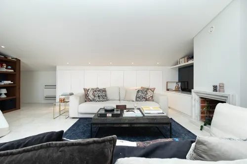 4 Bedrooms Duplex in Estrela