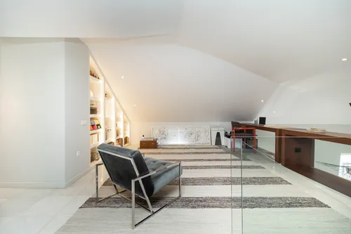 4 Bedrooms Duplex in Estrela