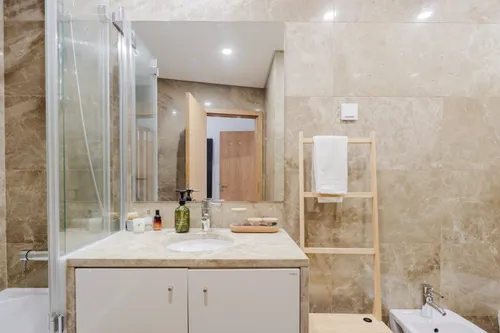 2 Bedrooms Apartment in Oeiras e São Julião da Barra, Paço de Arcos e Caxias