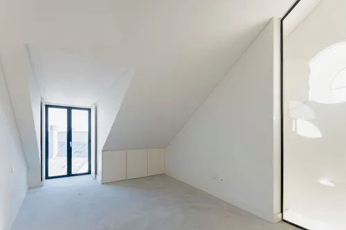 3 Bedrooms Apartment in Marvila