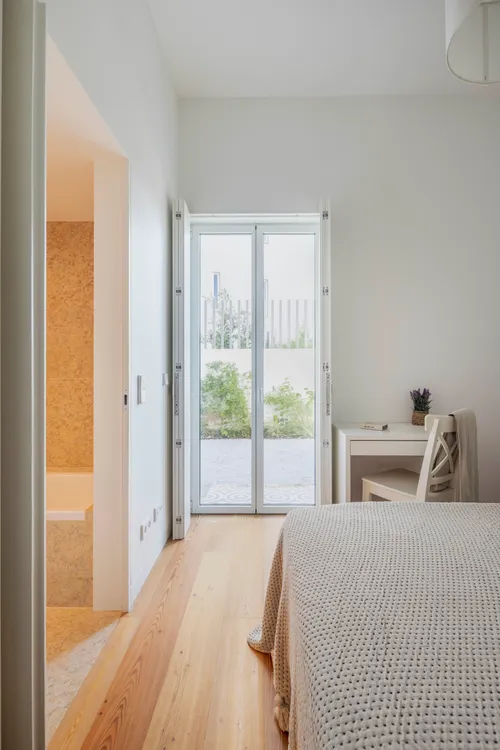 2 Bedrooms Apartment in Graça