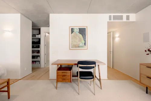 4 Bedrooms Apartment in Marvila