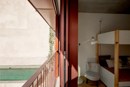 4 Bedrooms Apartment in Marvila