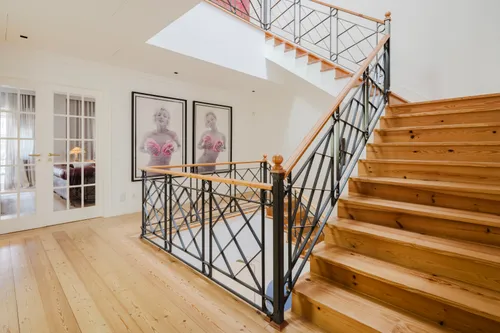 7 Bedrooms Apartment in Estrela