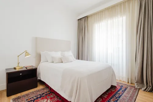 7 Bedrooms Apartment in Estrela