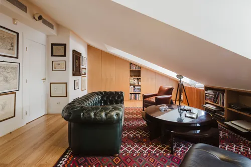 7 Bedrooms Apartment in Estrela