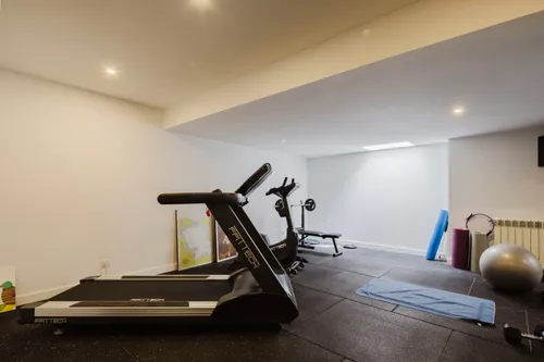 7 Bedrooms Apartment in Estrela