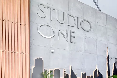 2 Bedrooms Apartment in Studio One