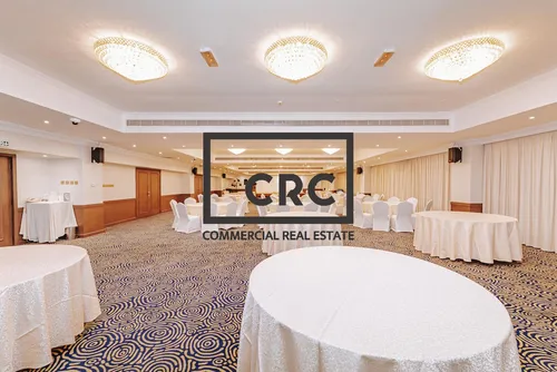 https://d33om22pidobo4.cloudfront.net/listings/re41855l/original/al-wasl-events-hall-mezannine---edited-4.jpg