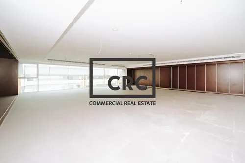 Internal Showroom | High Ceiling | Parking