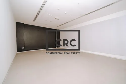 Internal Showroom | High Ceiling | Parking
