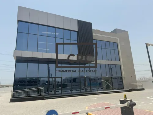 HUGE RETAIL | PRIVATE ELEVATOR | SHELL AND CORE