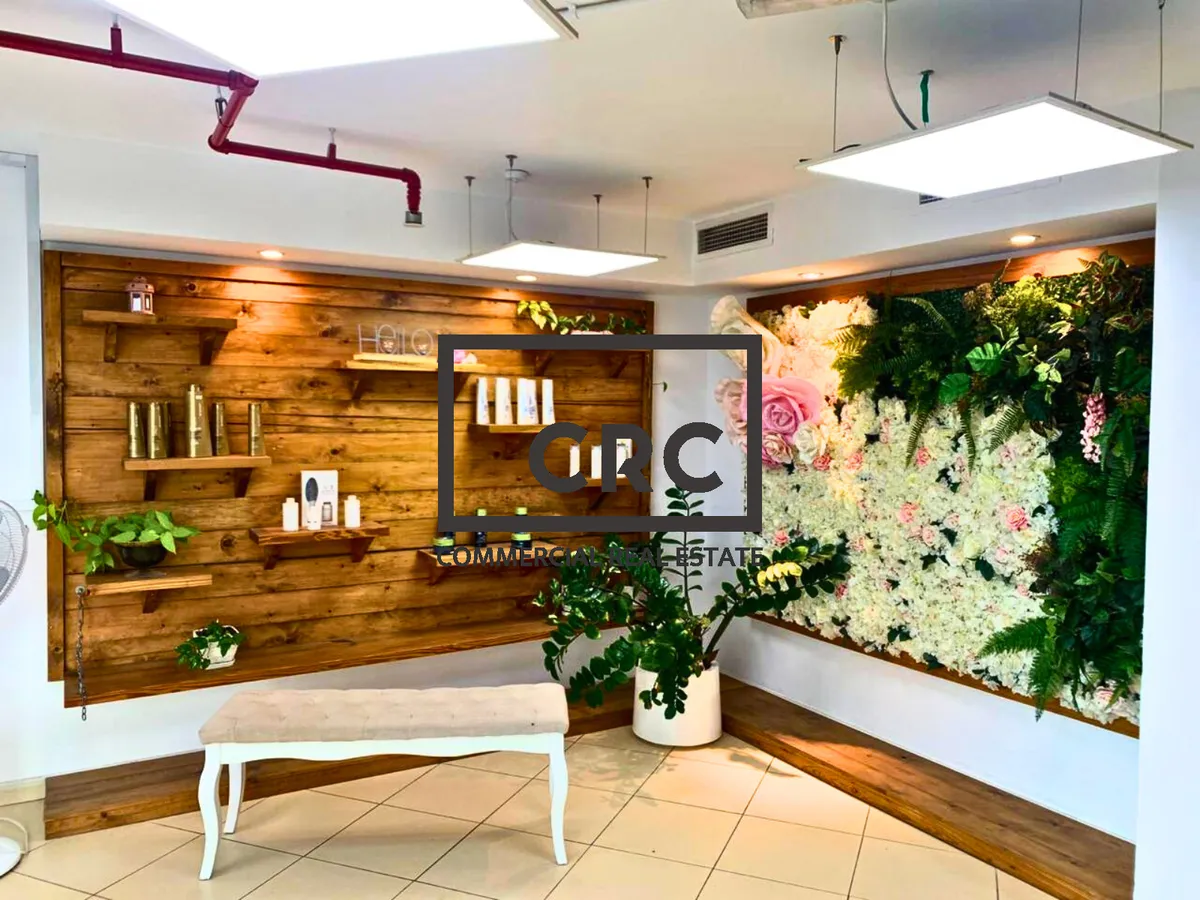 Retail for rent in Palace Tower 3 at 403,000 AED per year