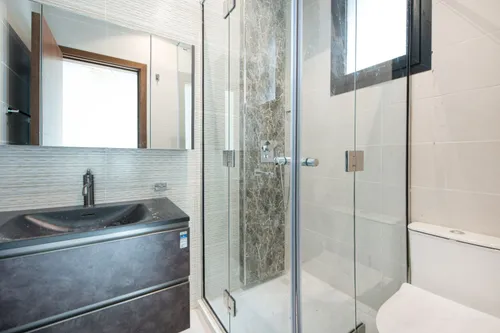 4 Bedrooms Townhouse in District 1A