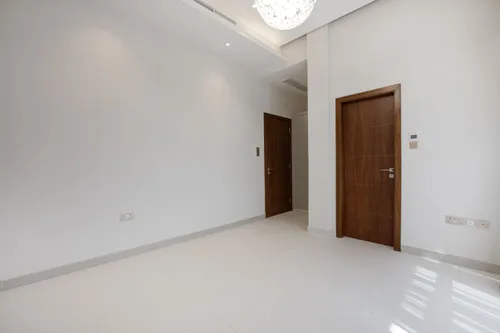 4 Bedrooms Townhouse in District 1A