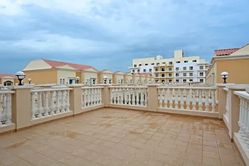 2 Bedrooms Townhouse in Nakheel Townhouses