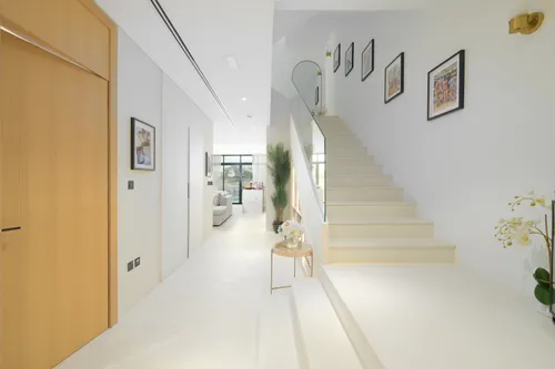 4 Bedrooms Townhouse in Jumeirah Luxury