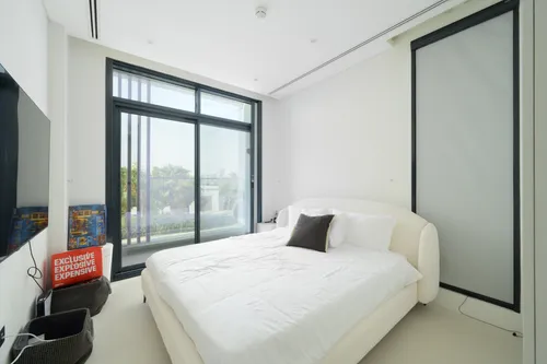 4 Bedrooms Townhouse in Jumeirah Luxury