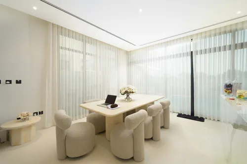 4 Bedrooms Townhouse in Jumeirah Luxury