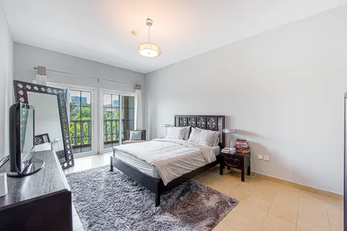 2 Bedrooms Townhouse in District 12V