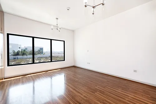 4 Bedrooms Townhouse in Decora Villas