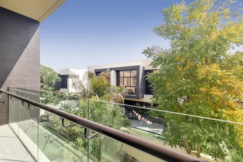 3 Bedrooms Townhouse in Flora