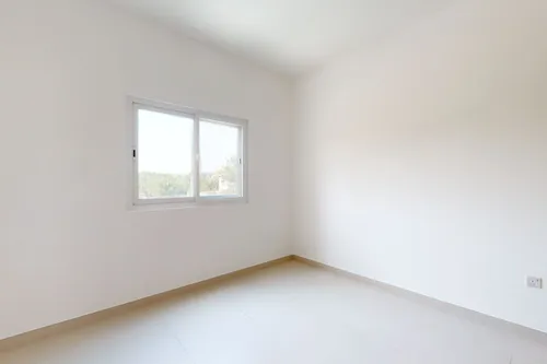3 Bedrooms Villa in Amaranta 2