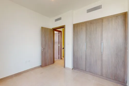  Townhouse in Elan 1