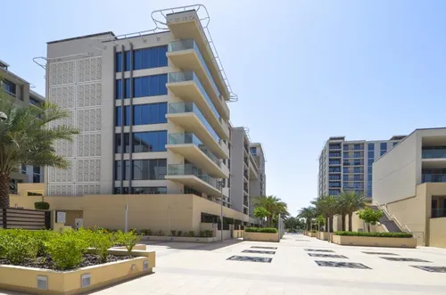 3 Bedrooms Townhouse in Building C