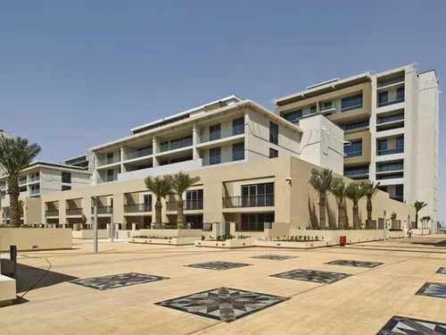 3 Bedrooms Townhouse in Building C