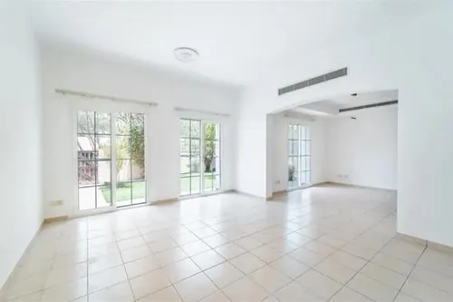3 Bedrooms Townhouse in Al Reem 1