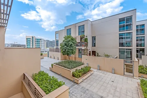 3 Bedrooms Townhouse in Building A