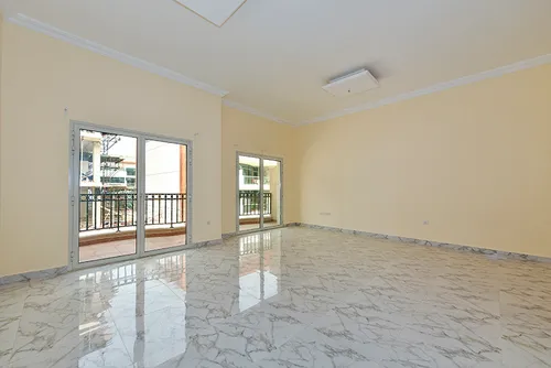 Extra Majlis | G+2 | Vacant by 1st Sep | 4br+Maid
