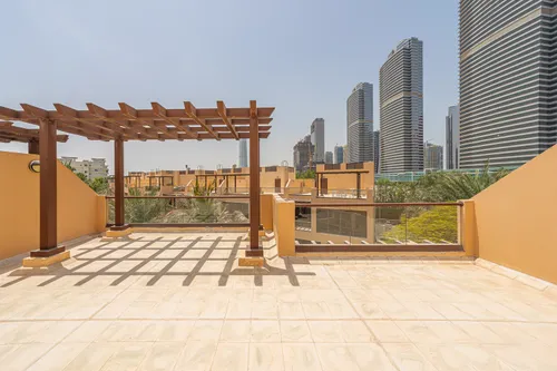 4 Bedrooms Townhouse in Jumeirah Islands Townhouses