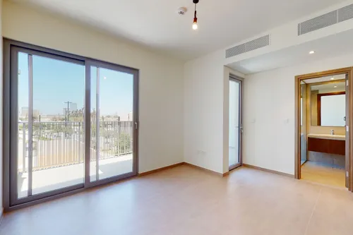 4 Bedrooms Townhouse in Elan