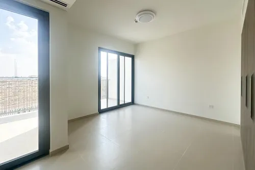 4 Bedrooms Townhouse in Elan