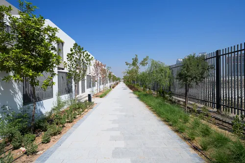 4 Bedrooms Townhouse in Elan