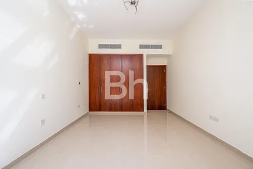 4 Bedrooms Townhouse in Jumeirah Islands Townhouses