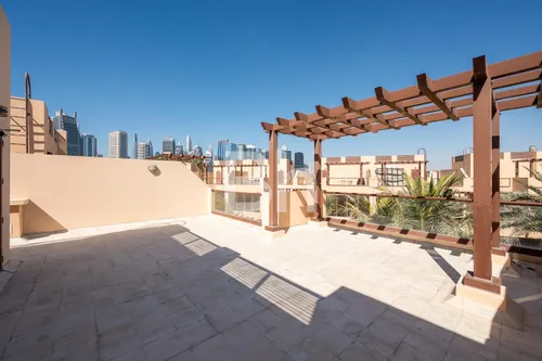 4 Bedrooms Townhouse in Jumeirah Islands Townhouses