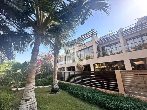 4 Bedrooms Townhouse in Jumeirah Islands Townhouses