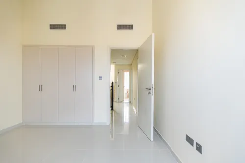5 Bedrooms Townhouse in Primrose