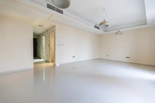 5 Bedrooms Townhouse in Primrose
