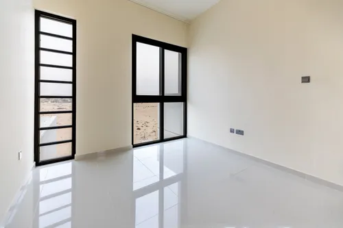 5 Bedrooms Townhouse in Primrose